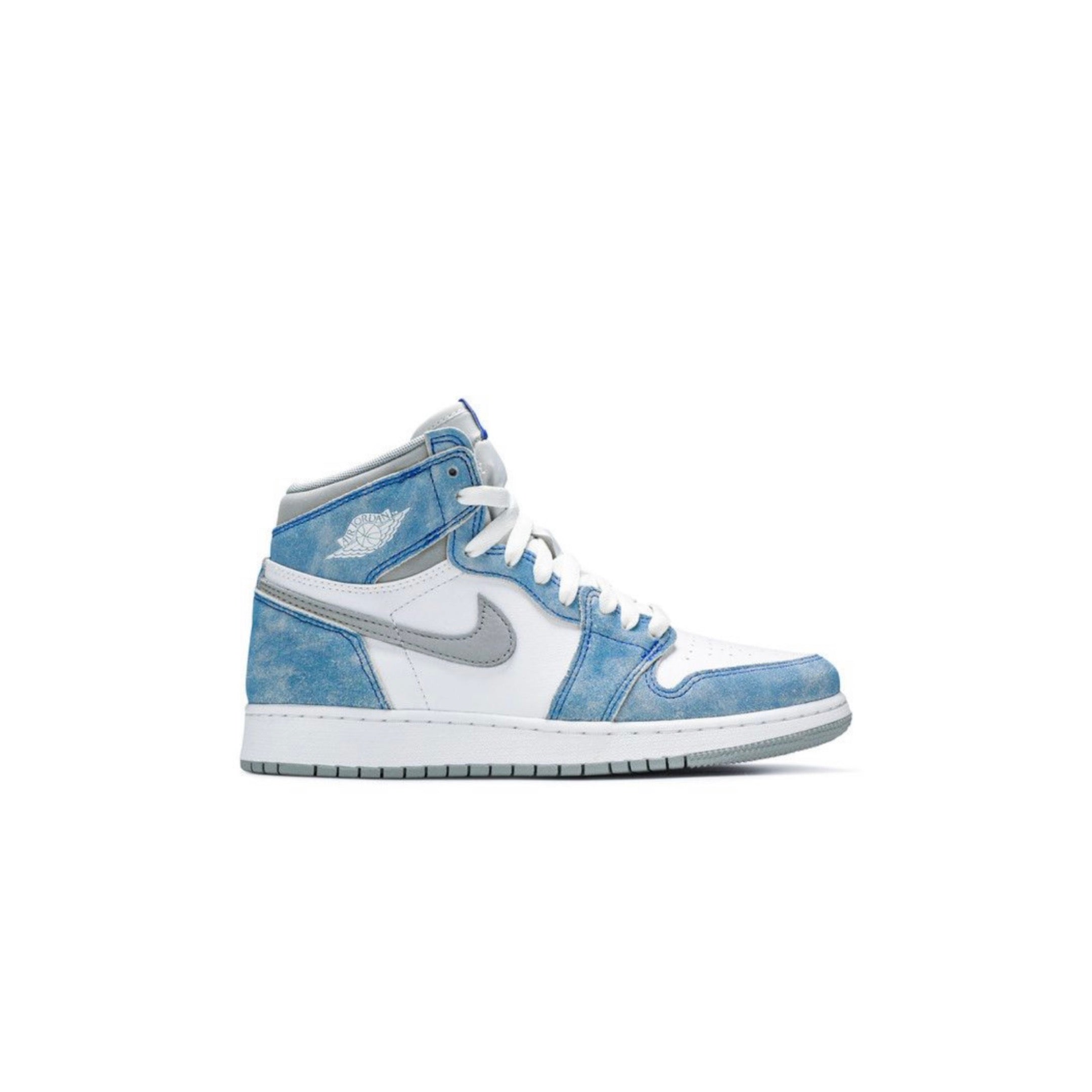 Jordan 1 Hyper Royal Smoke Gray Jordan 1 Retro High Hyper Royal Smoke Grey (GS) – Sole System main image 2