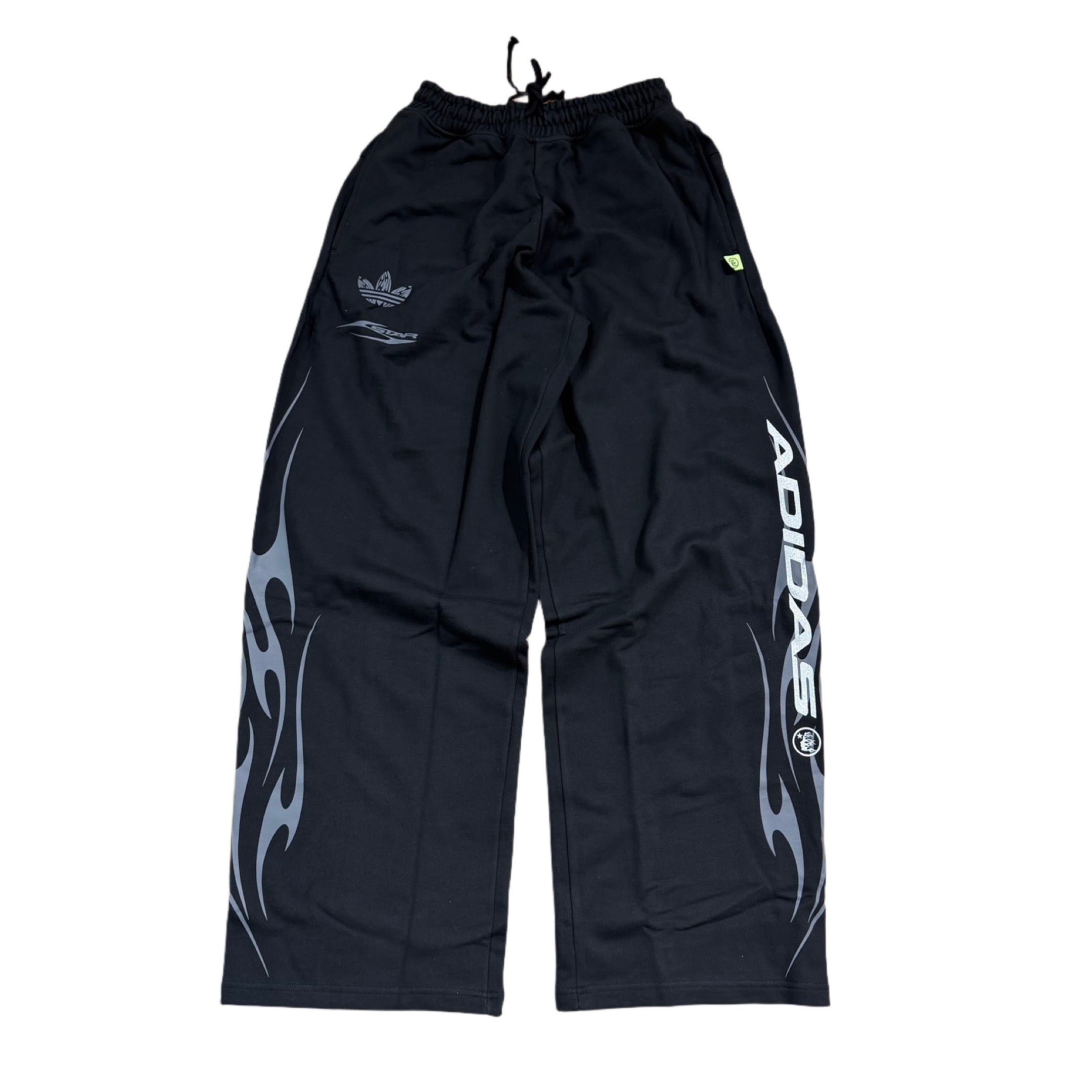 新品同様 HELLSTAR SWEATS HALF PANTS Mサイズ s_wp_661050e0a0e6c6c0933b3e1f.webp