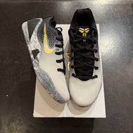 Nike Kobe 9 EM Low Protro Mambacita (PREOWNED)