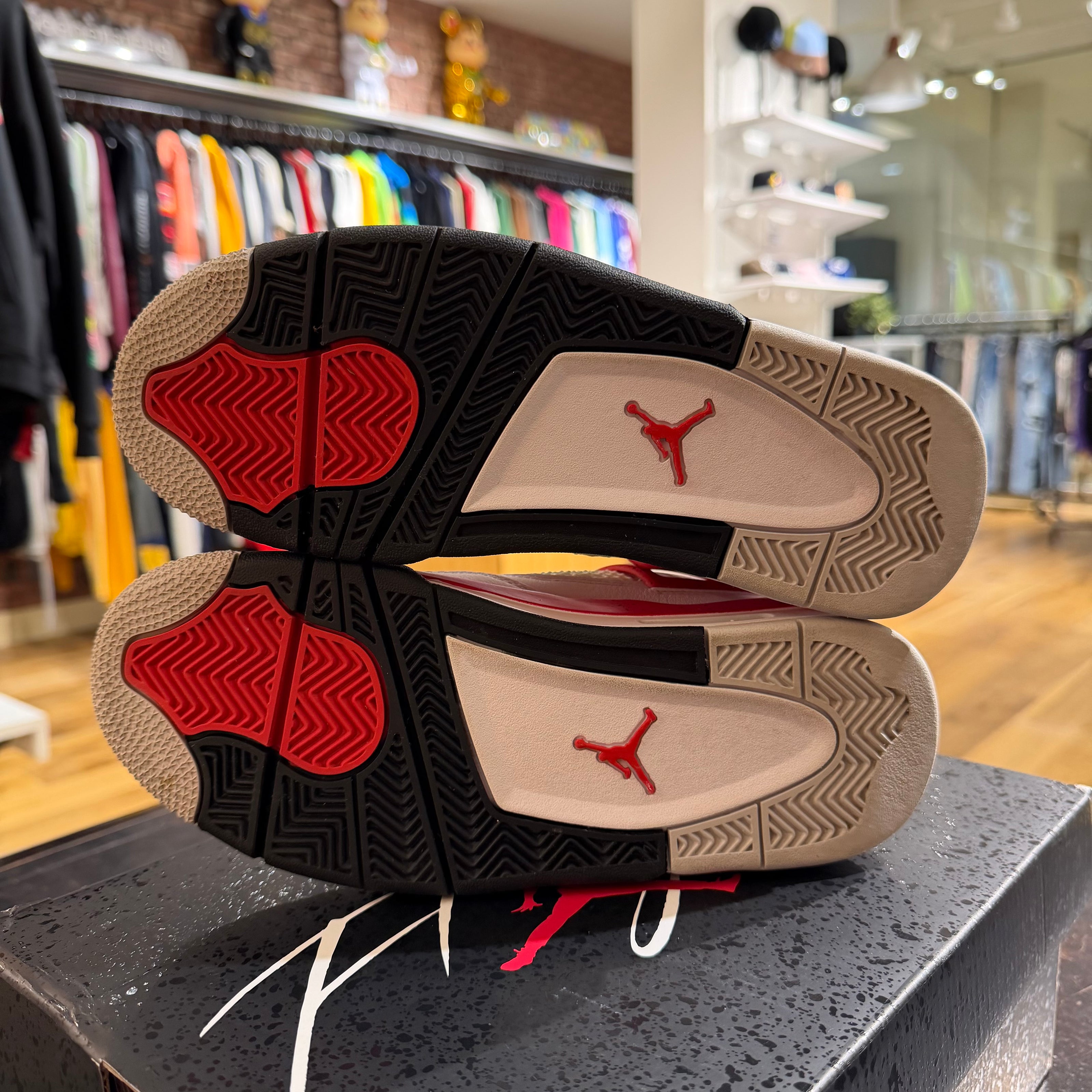 Jordan 4 Retro GS Red Cement (PREOWNED)