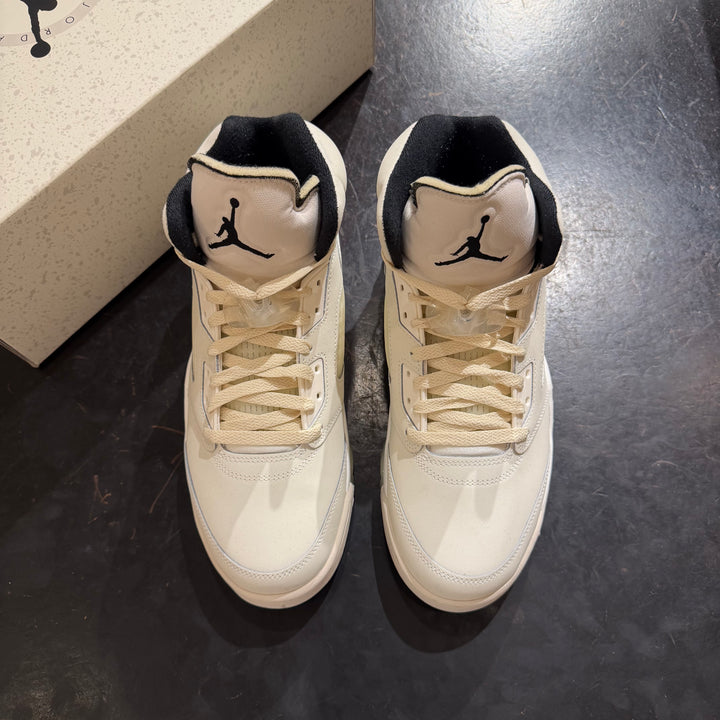 Jordan 5 Retro SE Sail (PREOWNED)