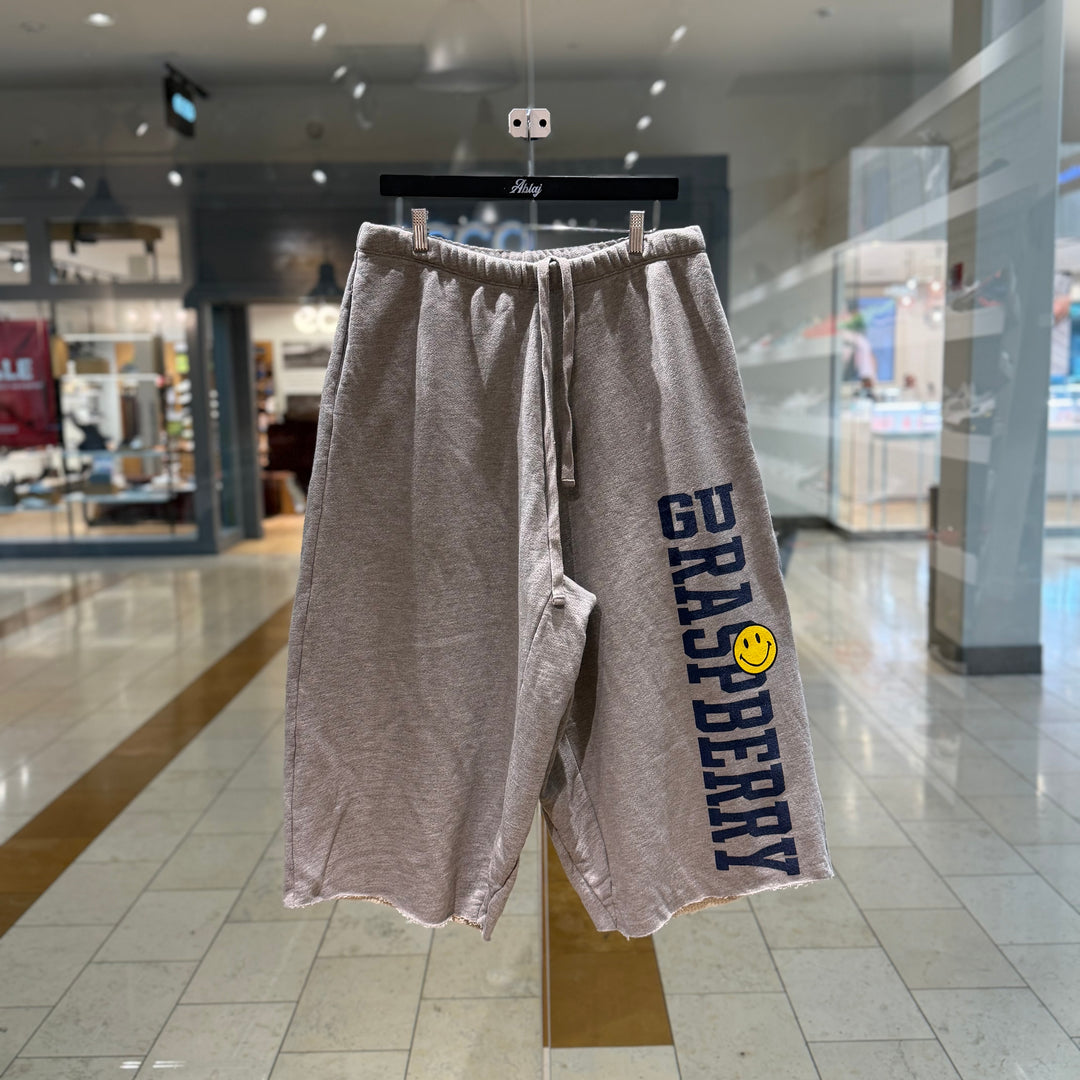 GV Greedy Unit Sweats 3/4 Shorts (HEMMED)