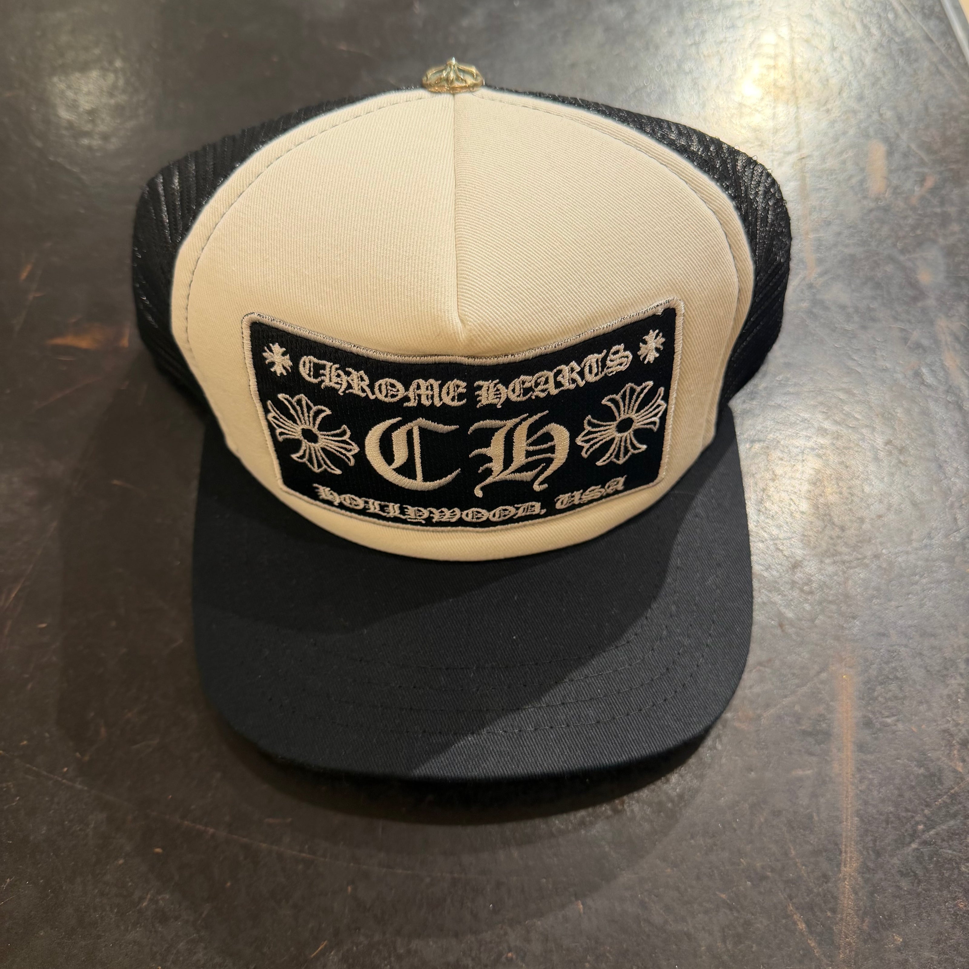 Chrome Hearts CH Hollywood Trucker White (PREOWNED)