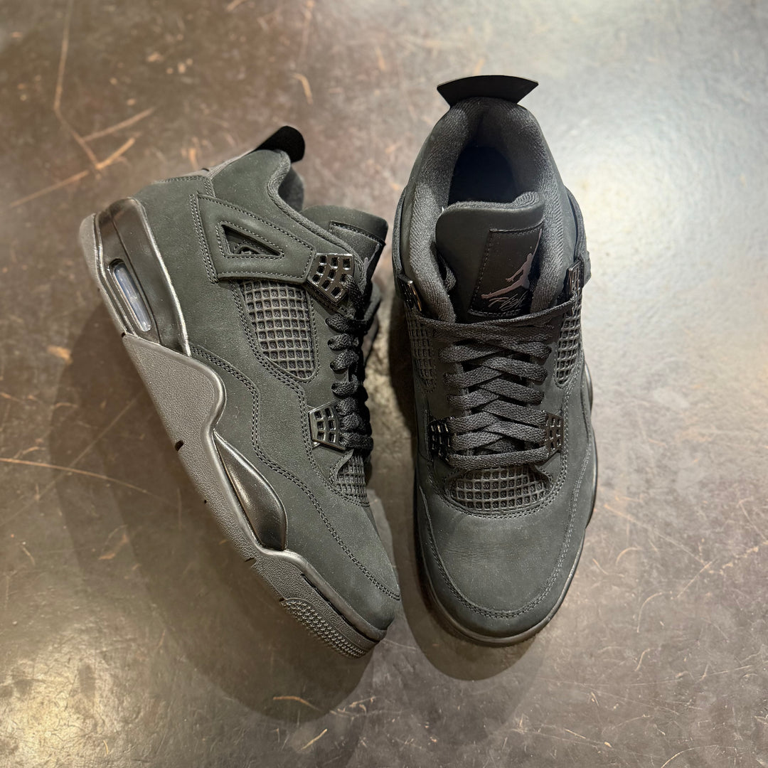 Jordan 4 Black Cat (2025) (NO BOX) (PREOWNED)