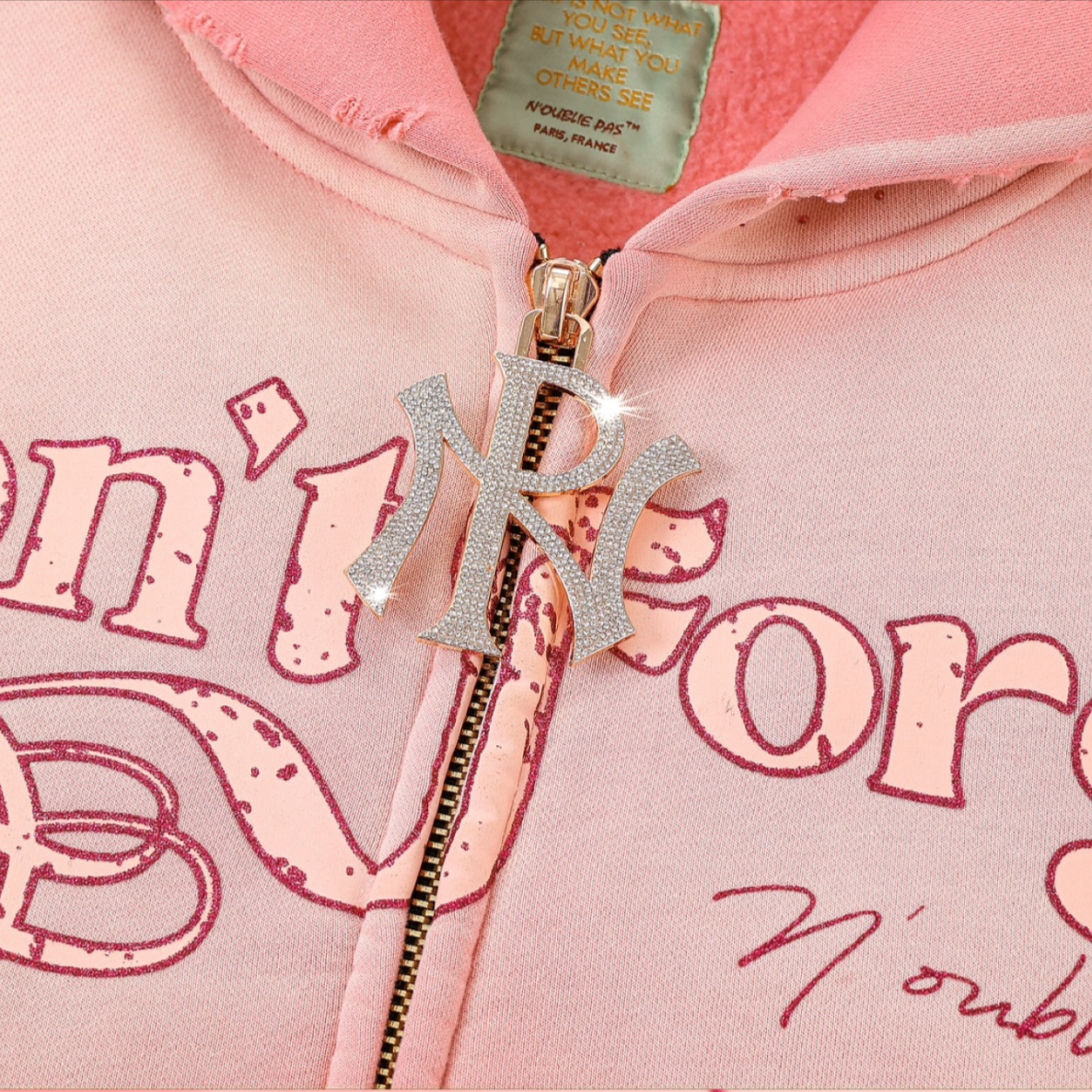 N'oublie Pas Rosado Zip-Up Hoodie