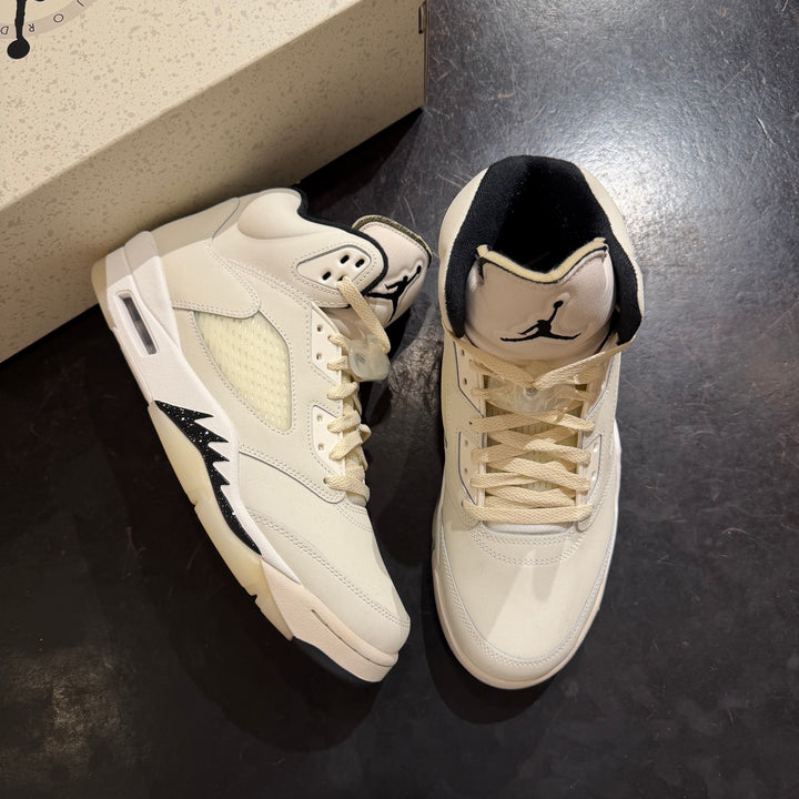 Jordan 5 Retro SE Sail (PREOWNED)