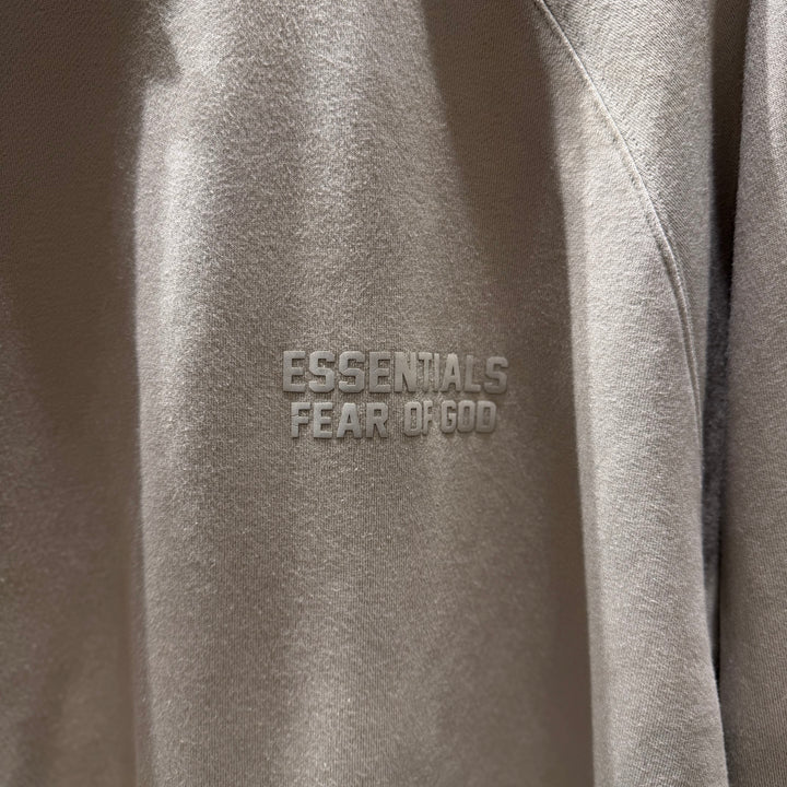 Essentials Gray Raglan Crew Sweatshirt (PREOWNED)