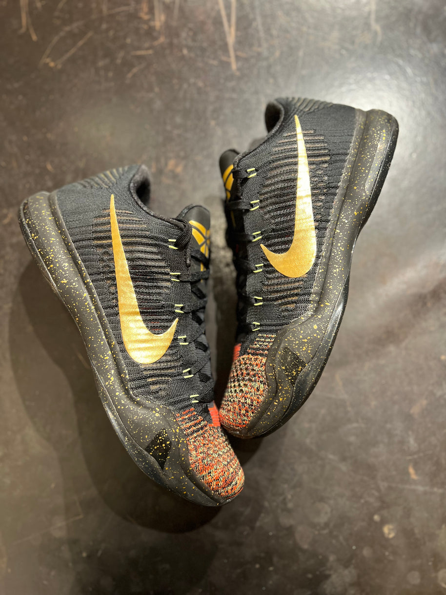 Nike Kobe 10 Elite Christmas (PREOWNED)