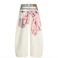 Undeveloped Pink Sagged Denim