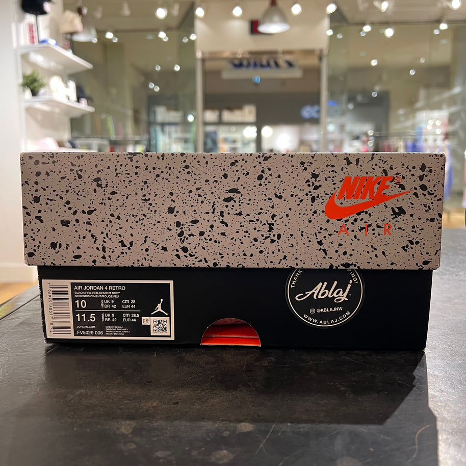 Jordan 4 Retro Bred Reimagined (PREOWNED)