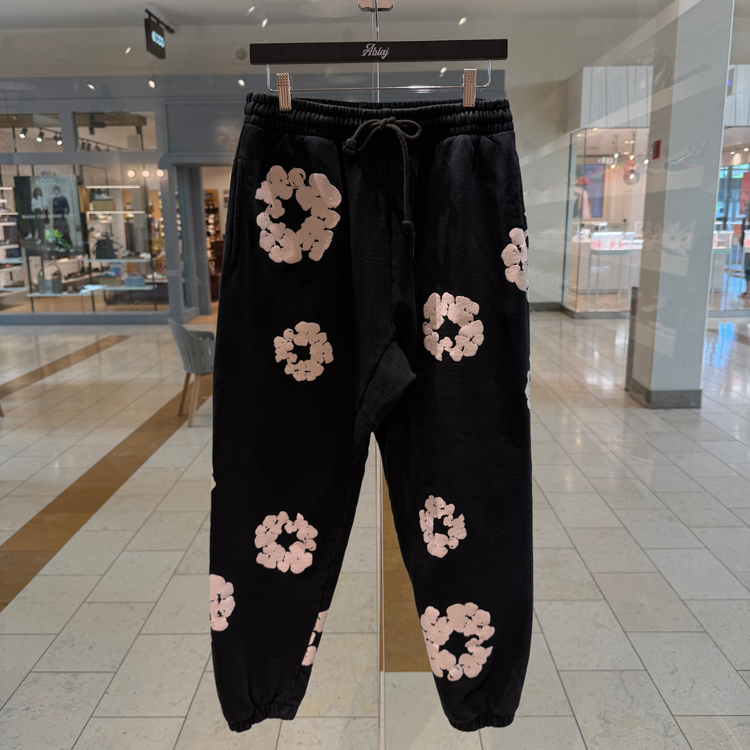 Denim Tears Cotton Wreath Black Sweatpants (PREOWNED)