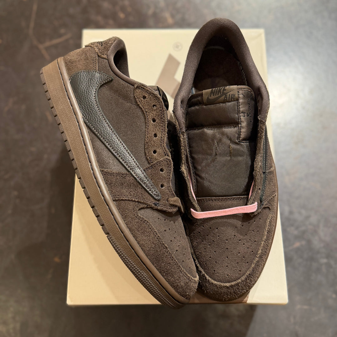 Jordan 1 Retro Low OG SP Travis Scott Velvet Brown (PREOWNED)