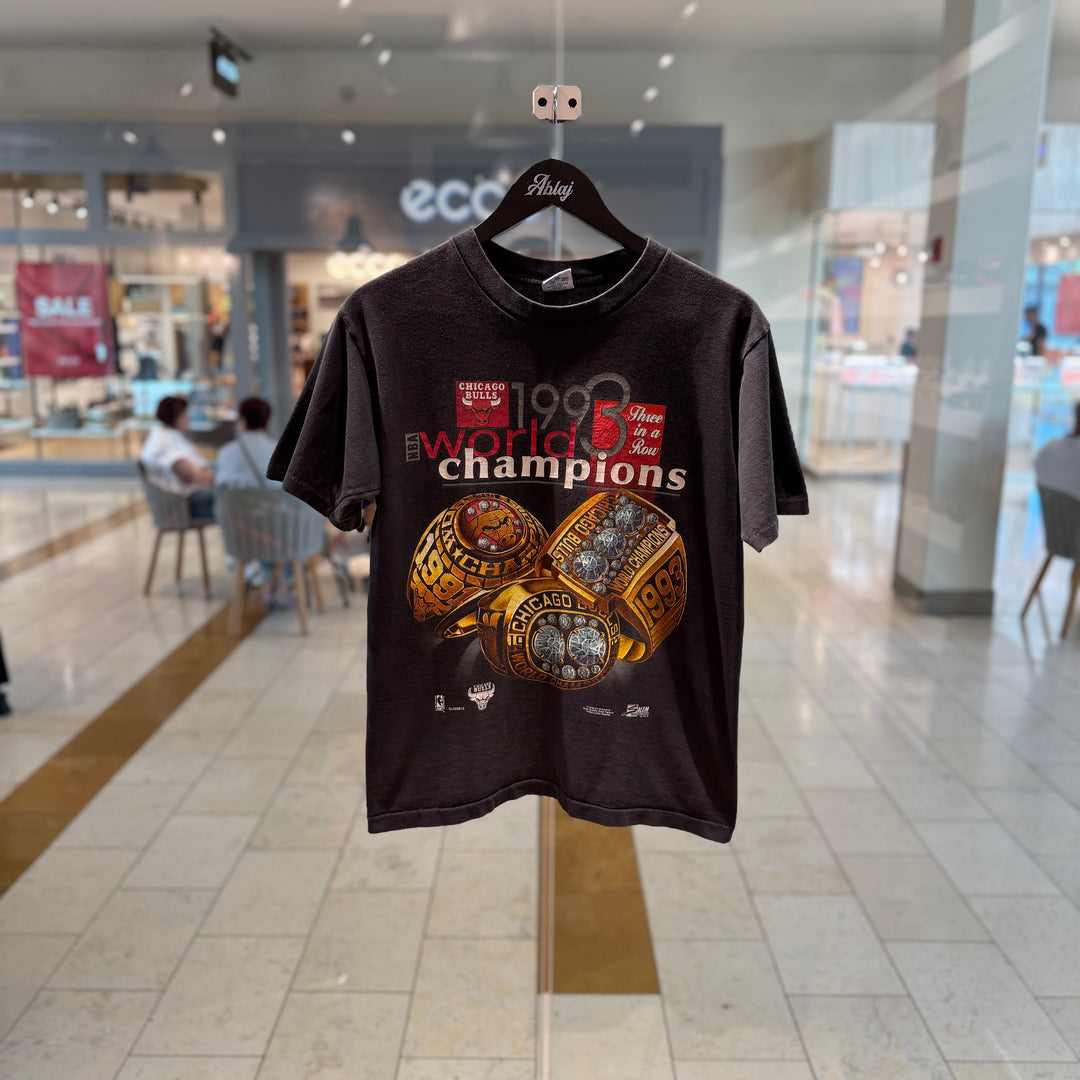 Vintage 1993 Chicago Bulls World Championship Tee 