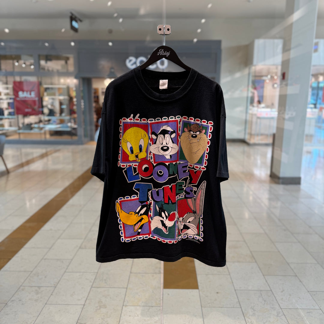 Vintage Looney Tunes 1994 Characters Graphic Tee 