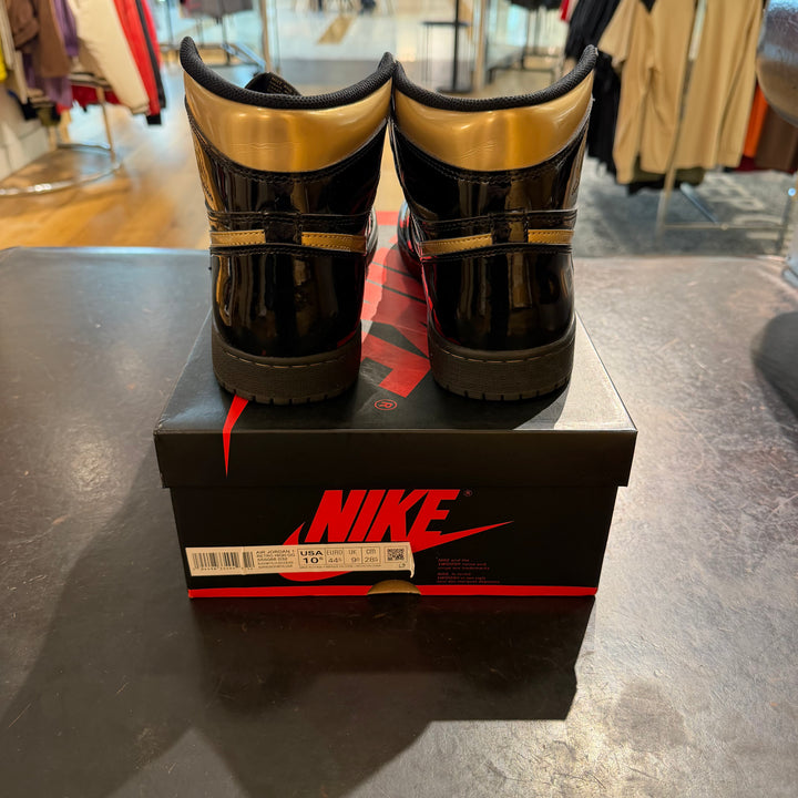 Jordan 1 Retro High Black Metallic Gold (2020) (PREOWNED)