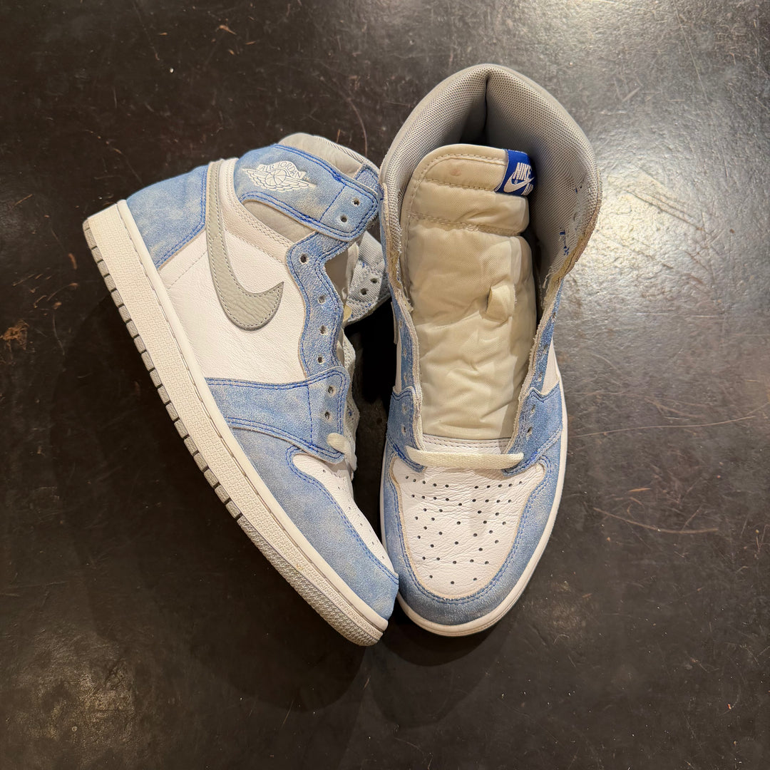 Jordan 1 Retro High Hyper Royal Smoke Grey (PREOWNED)