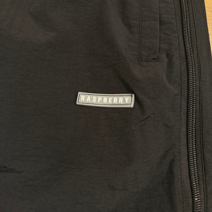 GV Gallery Everyday Nylon Pants