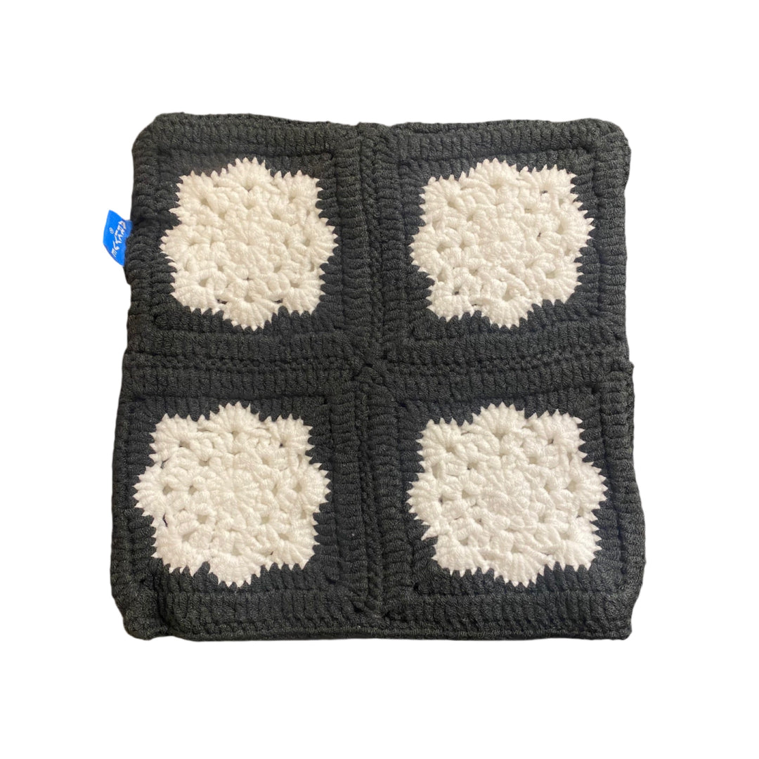 Arkyve Knitted Hat