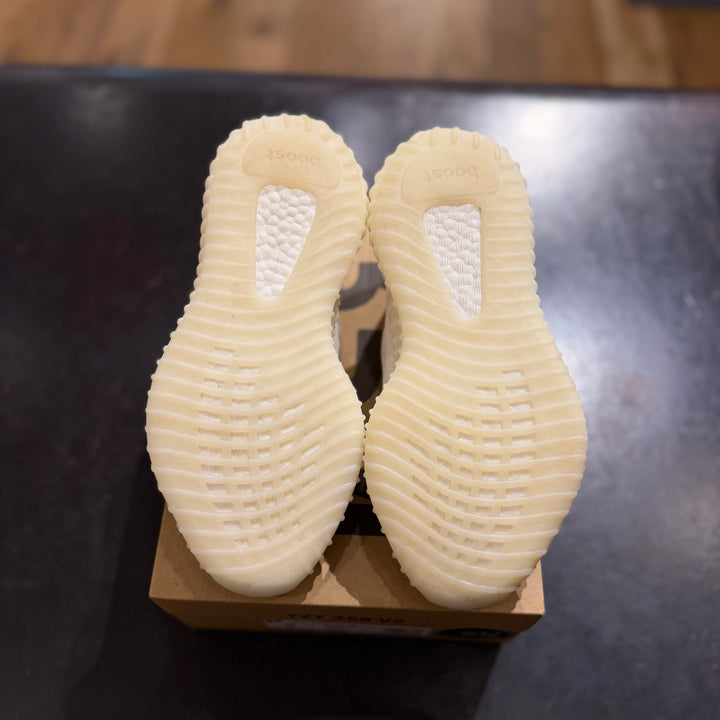 Yeezy Boost 350 V2 Bone (PREOWNED)