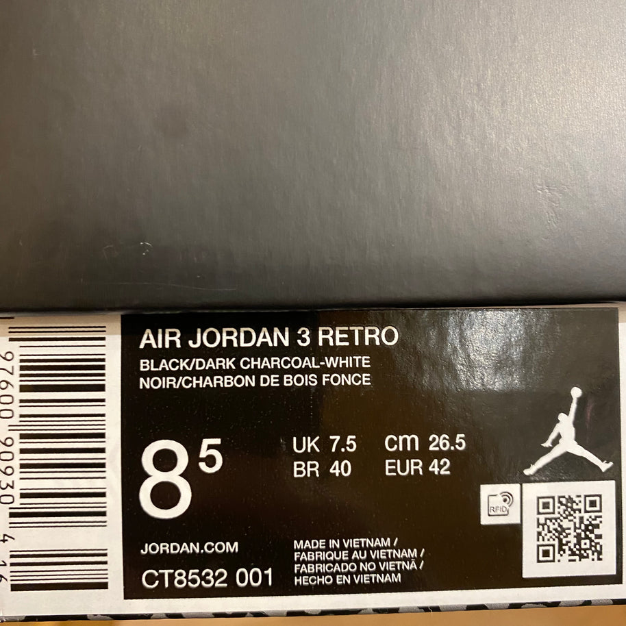 Jordan 3 Retro Black Cat (Preowned)