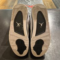 Jordan 4 Military Black (PREOWNED)