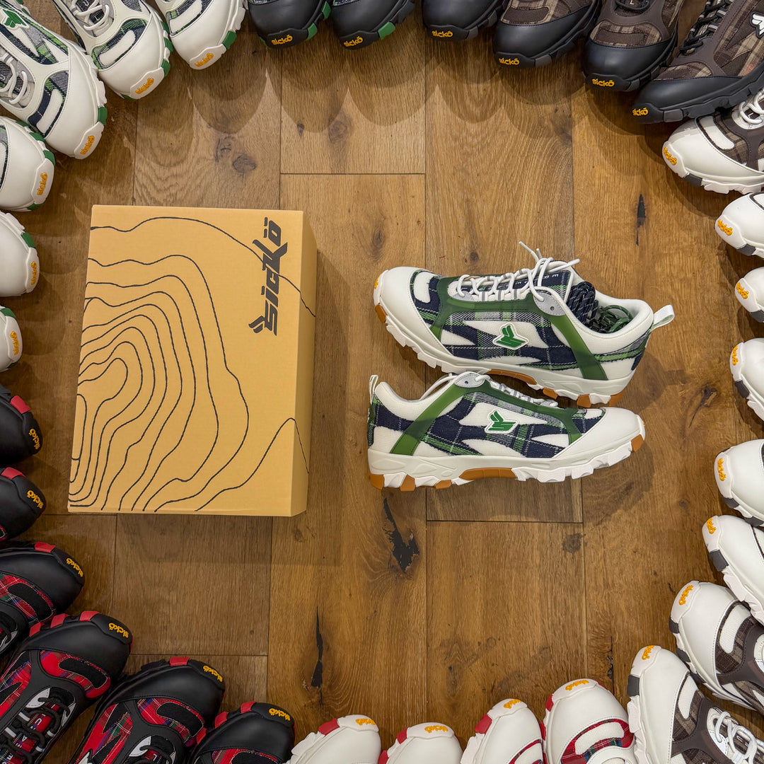 Sicko x Eric Emanuel Hiking Friends &amp; Family (White/Green)